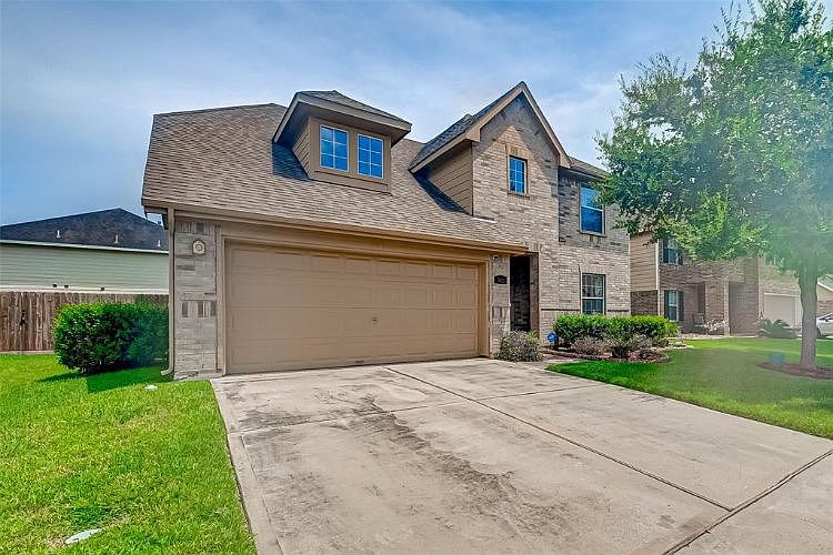 1st image of 5922 Sandy Creek Dr