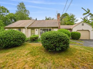157 Woodland Ave, Hyannis, MA 02601