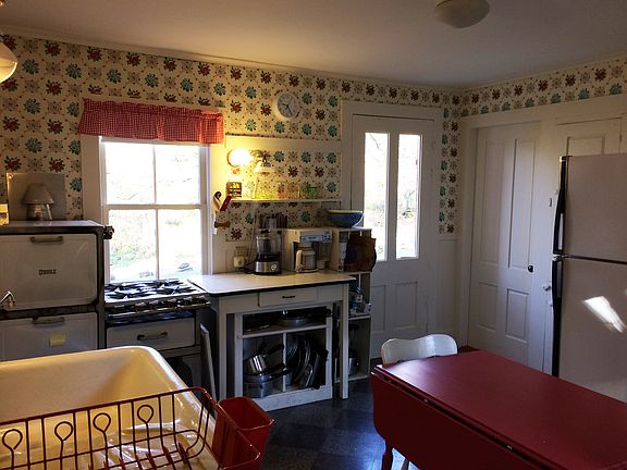 1930s gas range works great