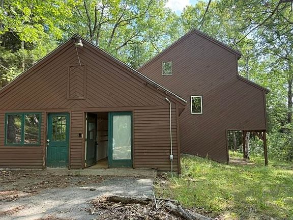 5th image of 94 Heritage Hill Road