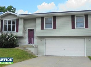 4910 W Huntington Ave, Lincoln, NE 68524