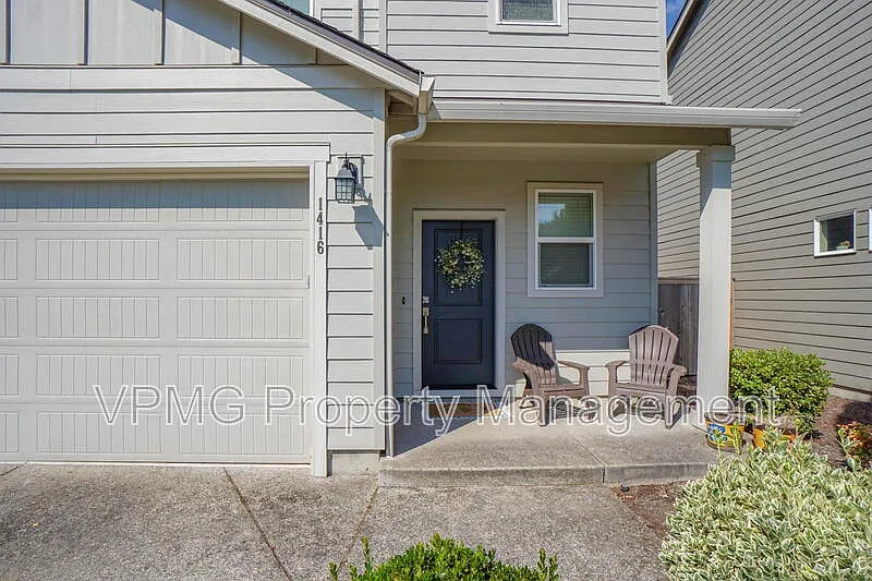 3 bed, 2.5 bath, 1665 sqft, $2,795 — Photo 4