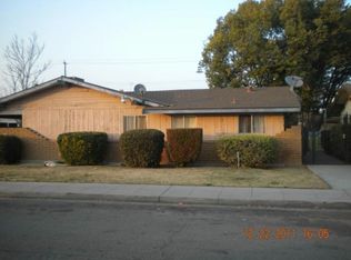 33 W Santa Ana Ave APT B, Clovis, CA 93612