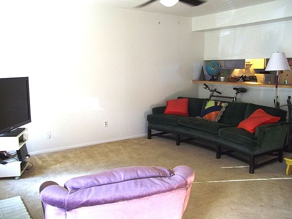 2nd image of 1153 Dallas Dr