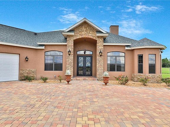 2nd image of 22742 Shalimar Ln