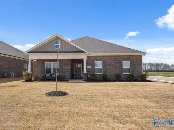 179 Brier Valley Dr, Meridianville, AL 35759