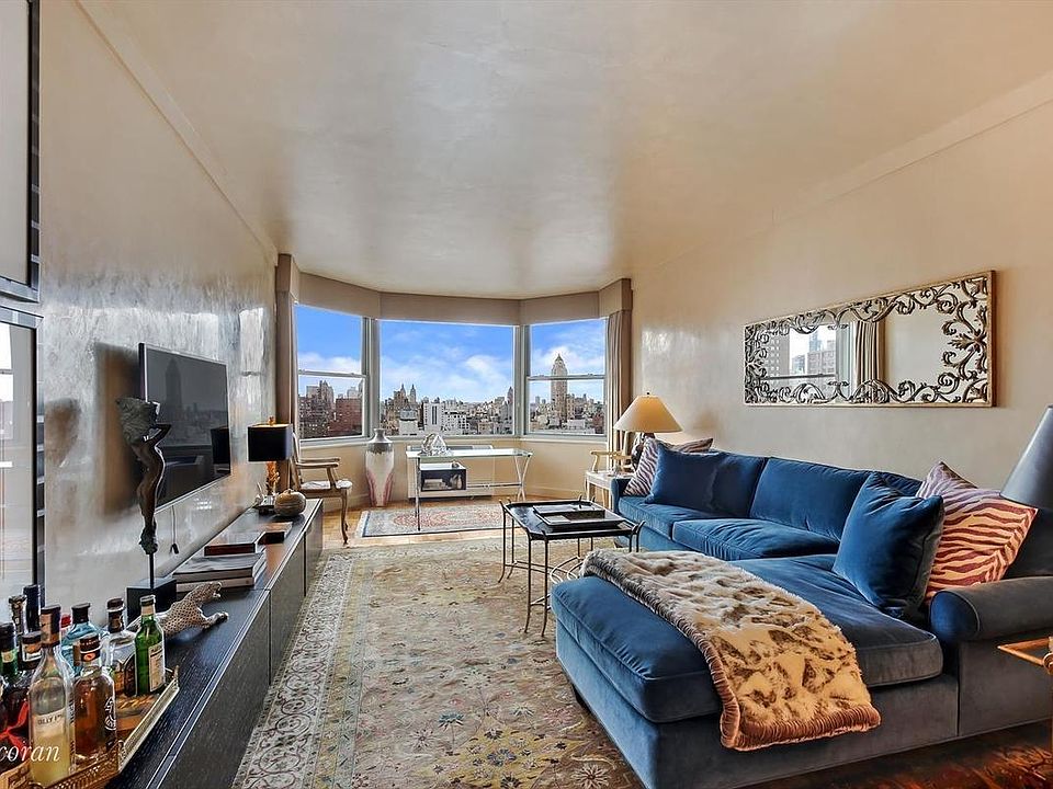 1st image of 1408 2nd Ave #26D