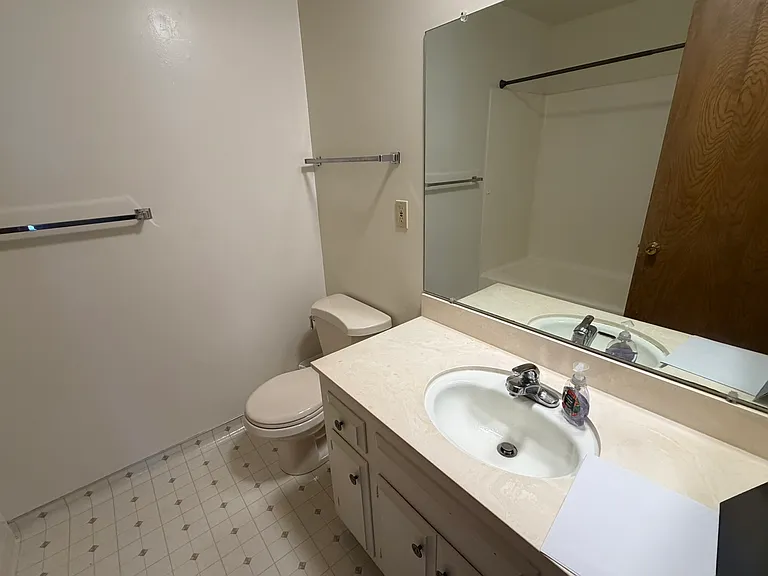 1355 Palos Verdes Dr — Photo 20
