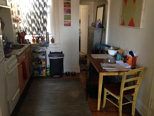 Rented by Premier Metro Realty Corp | media 47