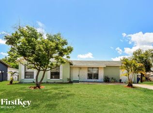 995 Jolly Rd, North Fort Myers, FL 33903