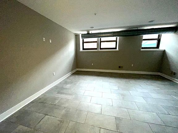 4th image of 1501 S 17th St #Bb109