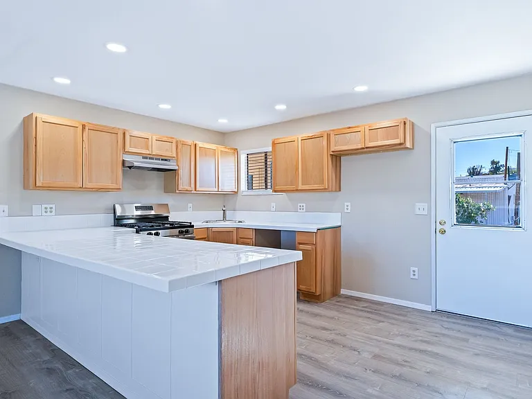 1453 Luna Ln #A — Photo 5