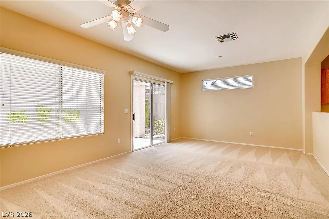 2 bed, 2.0 bath, 1482 sqft, $1,950 — Photo 2