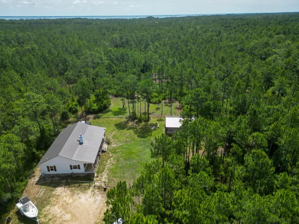 632 N Church St, Santa Rosa Beach, FL 32459