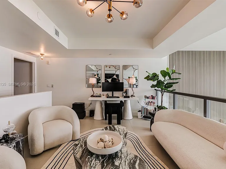 6000 Collins Ave #523 — Photo 23