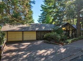 1065 Brookside Dr, Eugene, OR 97405