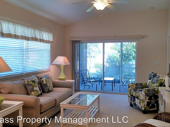 3rd image of 701 Auburn Cove Cir