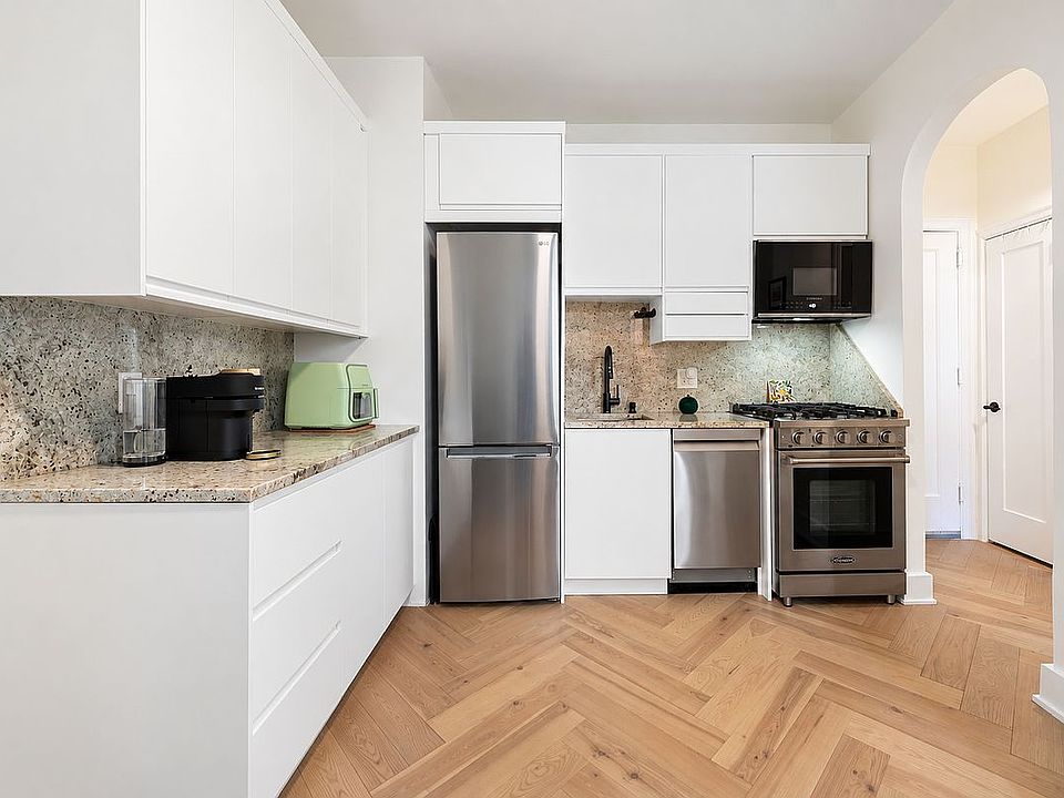 1st image of 128 W 138th St #3E