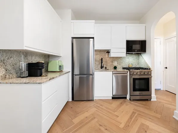 128 W 138th St #3E, Manhattan, NY 10030
