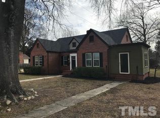 810 N Ellis Ave, Dunn, NC 28334