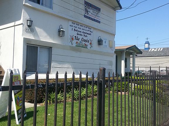 3rd image of 4431 W 118th St