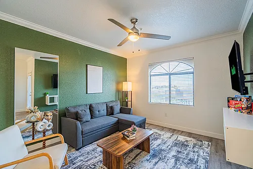 2100 S Priest Dr Photo 1