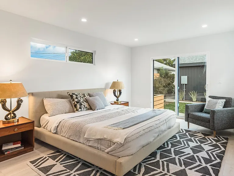 3840 Somerset Dr — Photo 14