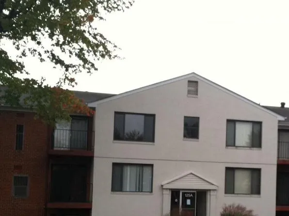 125 Driveway Clubhouse B, Leesburg, VA 20175
