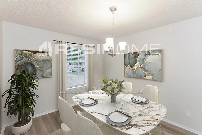 913 Pepperidge Ct — Photo 5