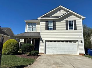 929 Peachtree Meadows Cir, Kernersville, NC 27284