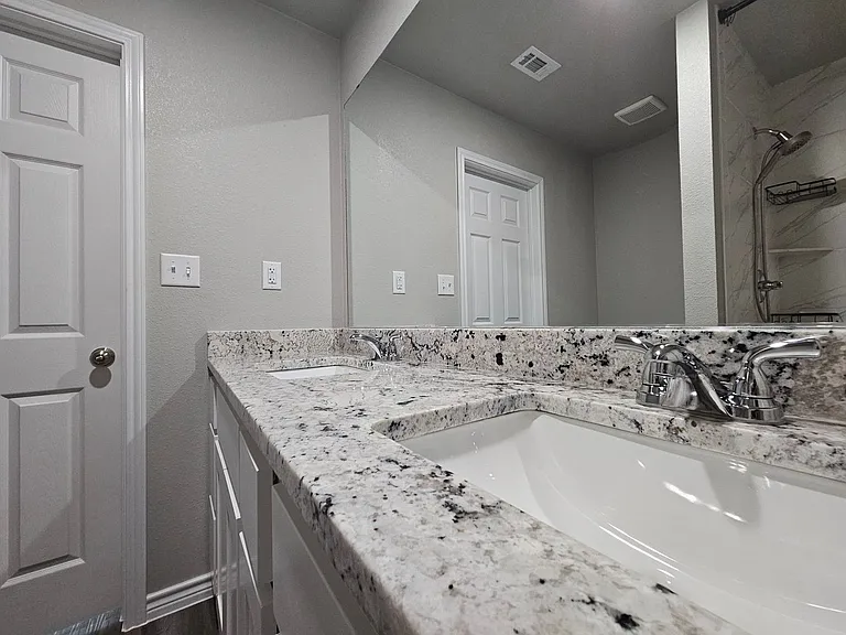230 N Mary Jo Dr #A/B — Photo 21