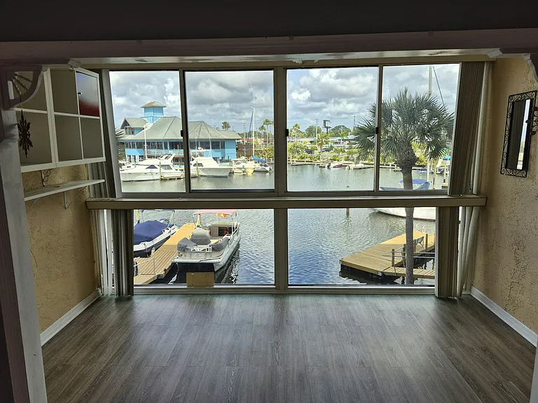 4939 Floramar Ter #203 — Photo 7