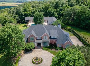 2645 N Miles View Rd, Fayetteville, AR 72701