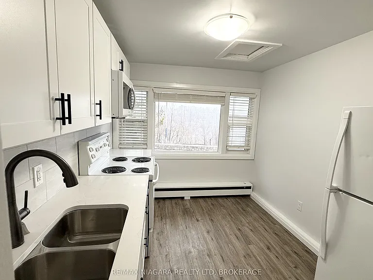 4711 River Rd #4 — Photo 7