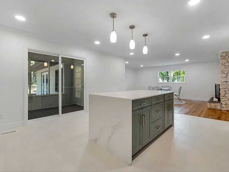 7916 Skipper Ln — Photo 11