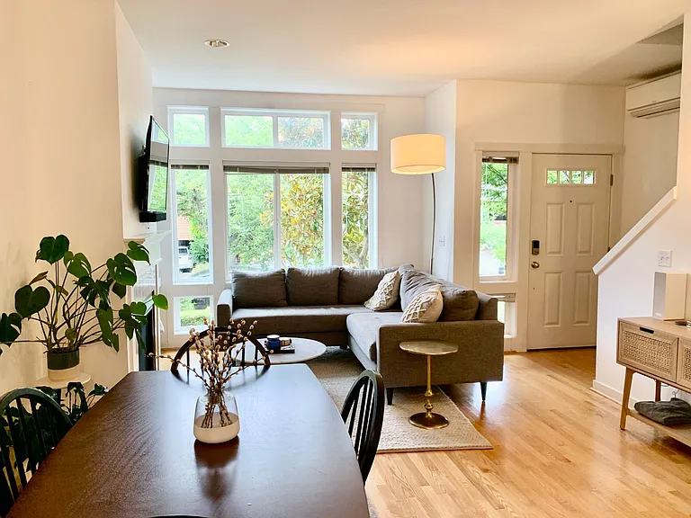 6522B 24th Ave NE — Photo 7