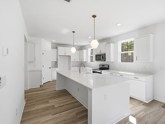 7th image of this home