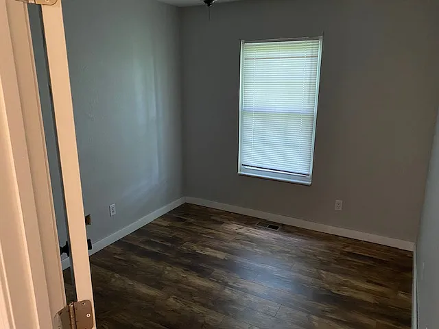 612-C4 E Campus Dr — Photo 2