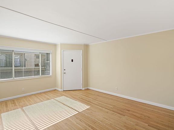 4th image of 1440 El Camino Real APT 5
