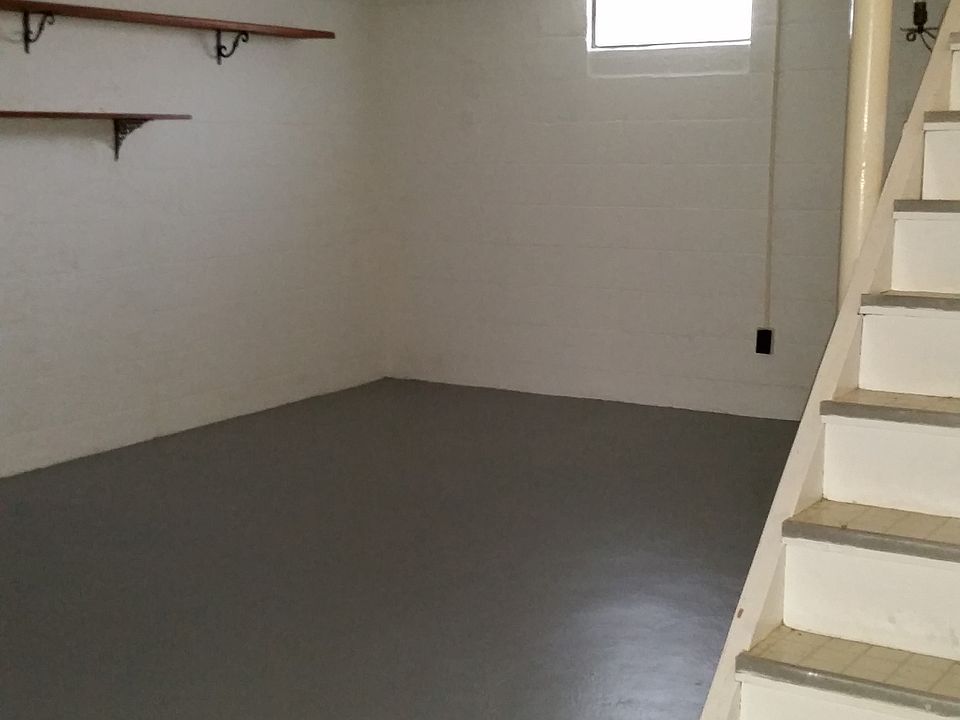 1st image of 761 Delano Ave