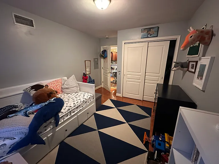 711 Clinton St #3E — Photo 8