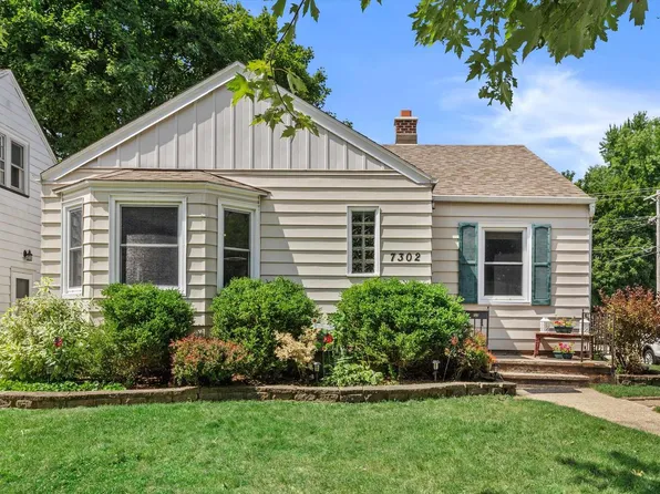 7302 33rd AVENUE, Kenosha, WI 53142