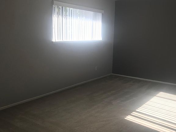 4th image of 4725 Hayford Way #0