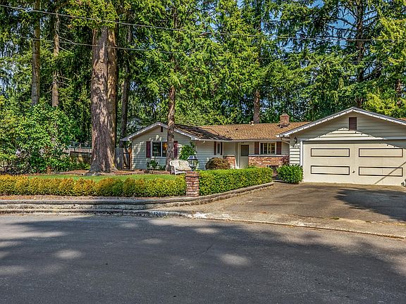 3rd image of 12816 NE 68th St