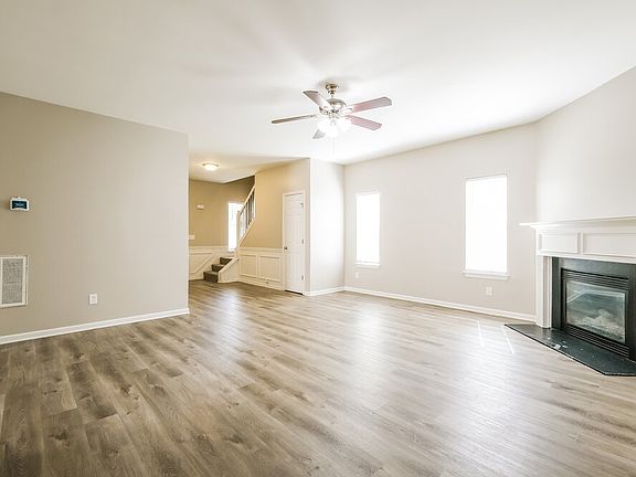 5th image of 6109 Hemperly Rd