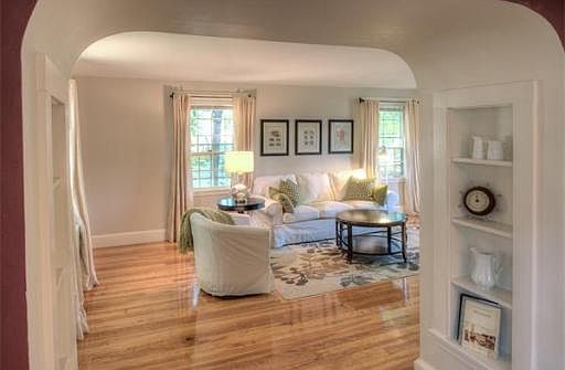 3rd image of 29 Weyham Rd