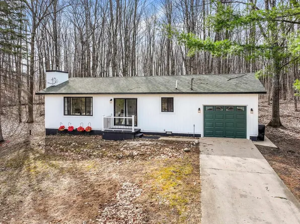 4065 Alden Hwy, Mancelona, MI 49659