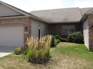 2531 Windward Blvd, Champaign, IL 61821