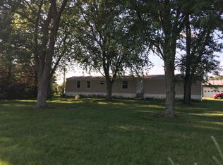 622 E Southern Rd, Montgomery, MI 49255