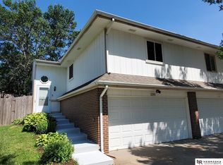 3202 NW 7th St, Lincoln, NE 68521